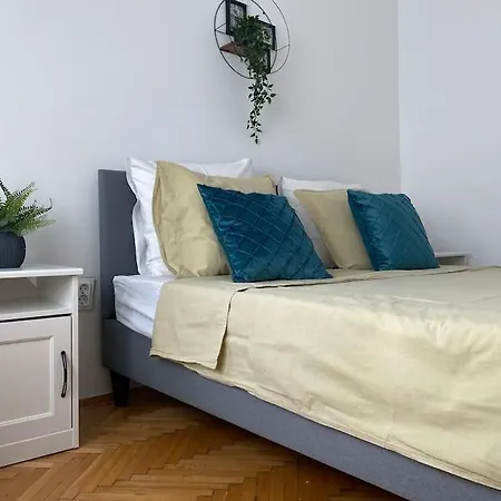 2 Bedroom Apartment With Terrace In City Center-3