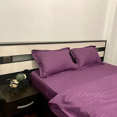 Charming Cozy 2Br Ultracentral Old Town-3