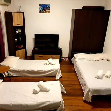 Ultracentral Cozy Apartment Near Old Town-3