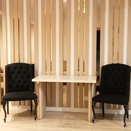 Elegant Suite - Titan Park-2