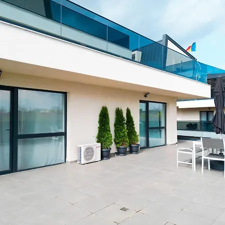 Dec Apartments-3