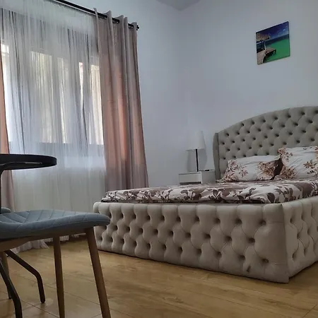 Carmen Housing 2-2