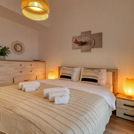 Relaxation Station - My Charming, Cosy&Inviting Apt - Smart Thermostat - Private Parking - Ior Park - Long Term Price Cuts-2