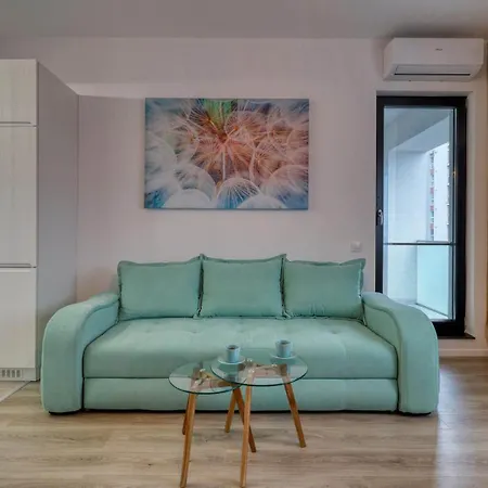 Relaxation Station - My Charming, Cosy&Inviting Apt - Smart Thermostat - Private Parking - Ior Park - Long Term Price Cuts-3