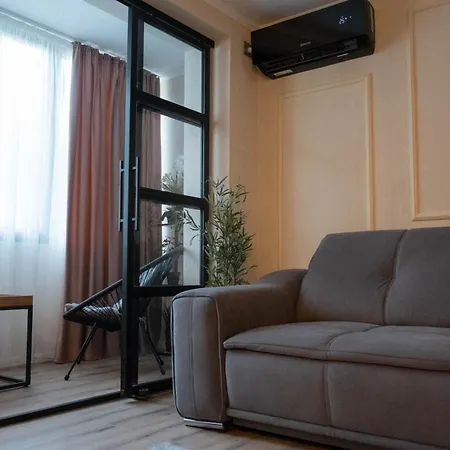 Cosy 2 Rooms Apartment In The Center Of The City-3