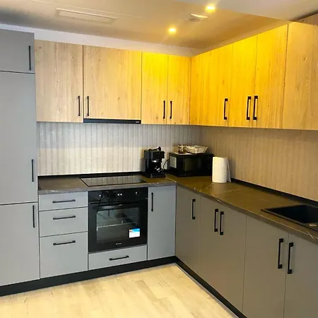 Yamaluxe Apartments - Heart & Soul With Lovely Colours-2