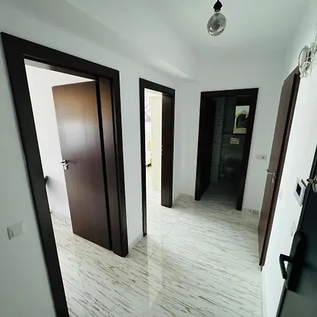 Dream Studios 2-2