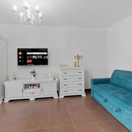 Flh - Piperaki Studio Vitan-3