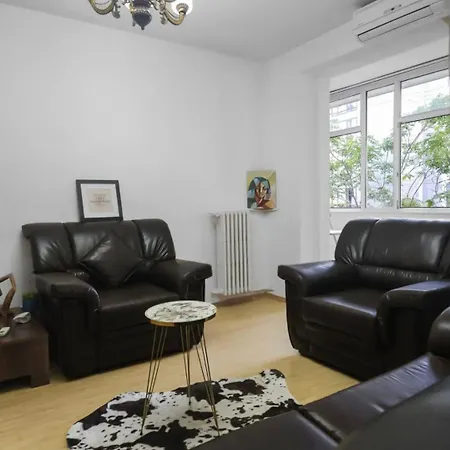 Kiwi Apart-Hotel 1Br Wi-Fi Free - Close To Old Town - Cozy Location - Shorter Or Longer Stay - R&M Boutique-3