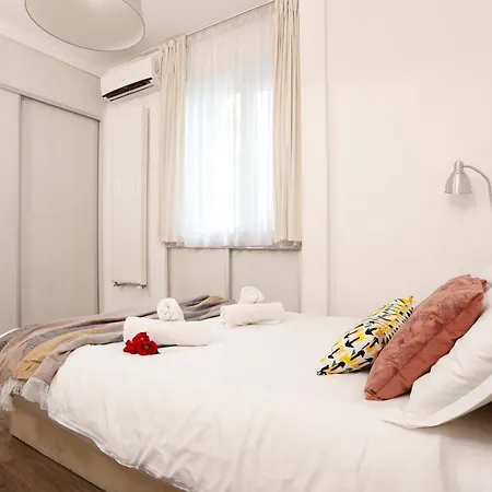 Lovely victoriei studio-3