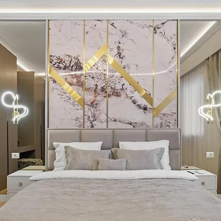 Central Two Rooms Apartment The Paradise Of Lights-2