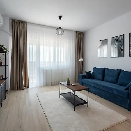 Majestic Apartments- With Parking-3