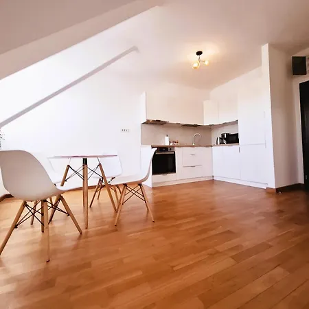 Bucharest Central F Apartment-3