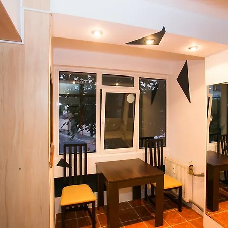 Residence 30 - Cool Apartments With Garden View, No Air Conditioning Needed-3