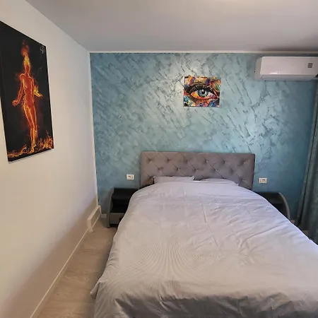 Vitan Apartment-2