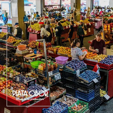 Cozy City Retreat, Obor Market & Metro-2