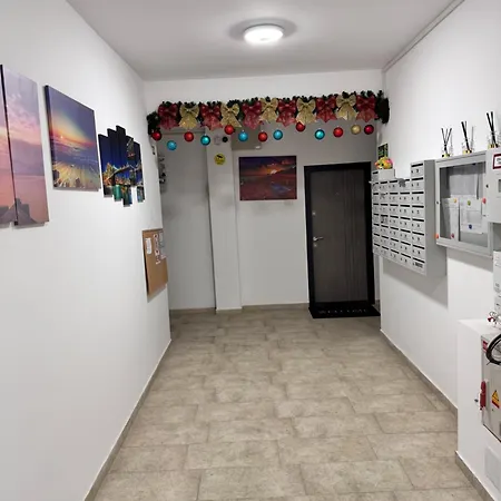 Luxury Studio-2