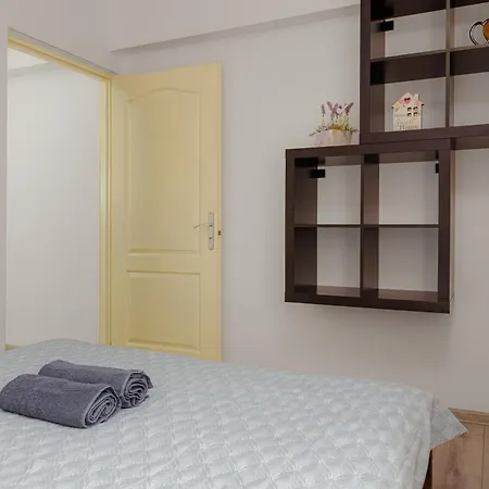 Old Town 2 Rooms Apartment-2