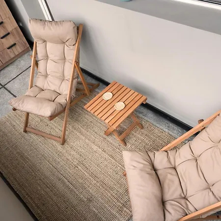 Ultracentral Near Old Town, Cismigiu And Victoriei - Cozy, Quiet And Modern Apartment Wt Sunny Balcony-3
