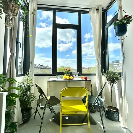 Harmony Studio - Elegant Escape Near Ateneu-2