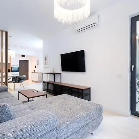 Viapipera Apartments - Modern Stay On Pipera Blvd-3