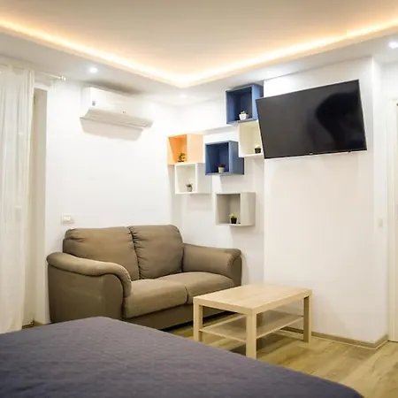 Nice place in Drumul Taberei-3