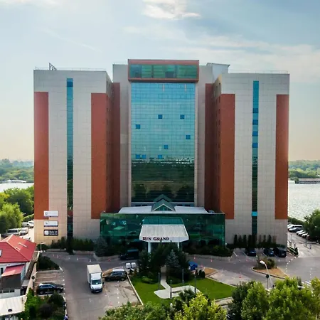 Teo Studio Rin Grand Residence-2