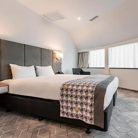 Holiday Inn Bucharest - Times By Ihg-3