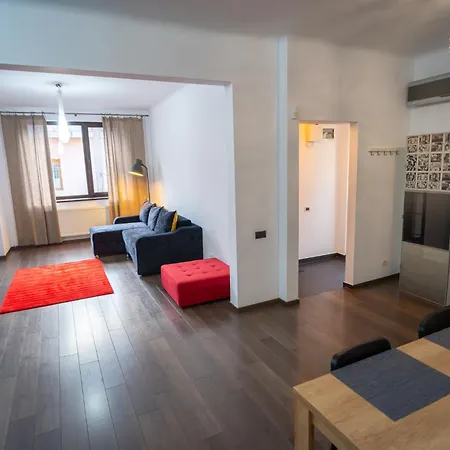 Cozy&Spacious Apartment near Victoriei Square-2