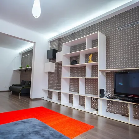 Cozy&Spacious Apartment near Victoriei Square-3
