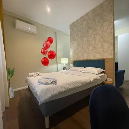 Central Chic Studio In Bucharest-2