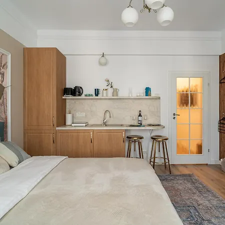 Heritage No 4 Stylish Studio With Iconic Views In The Heart Of The City-3