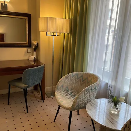 Capital Plaza Hotel-3