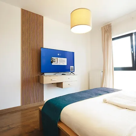 Smart Concept Living Plaza-2