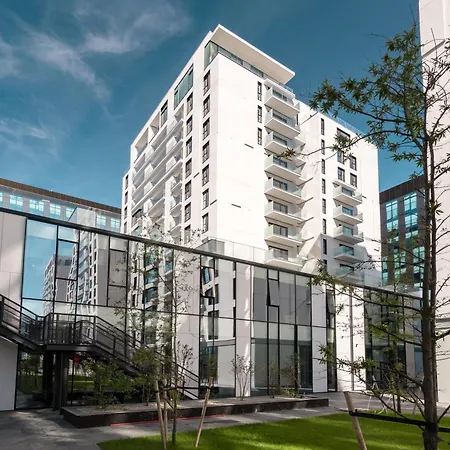 Maze Modern 1 King Bed Apartment, Fast Wi-Fi, In One Cotroceni-2