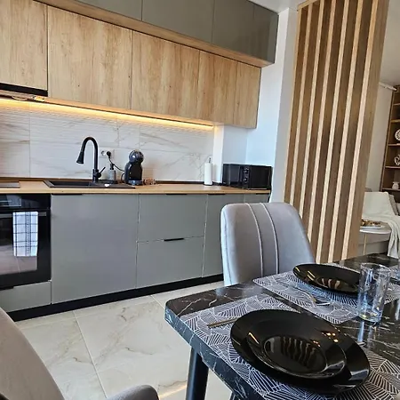 The Oak Apartment-2
