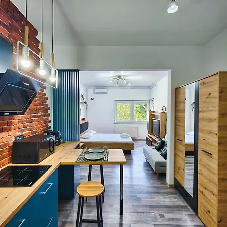 Botev Design Apartments - Walk To Old Town - Pumo Properties-3