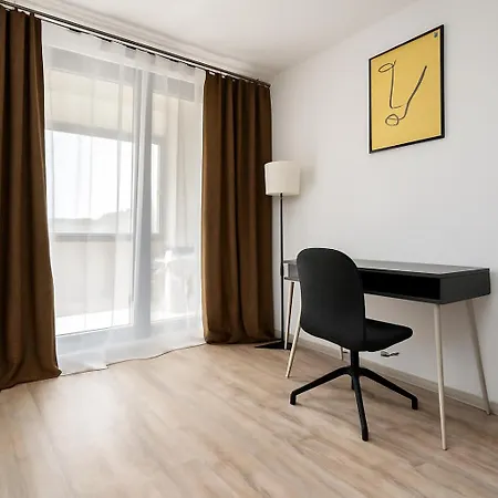 Central Riverside Studio 45 Plus Free Parking-3