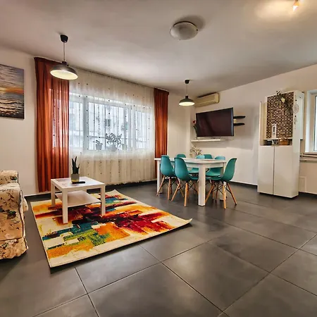 Balcesti Design Apartments - Walk To Old Town - Pumo Properties-3