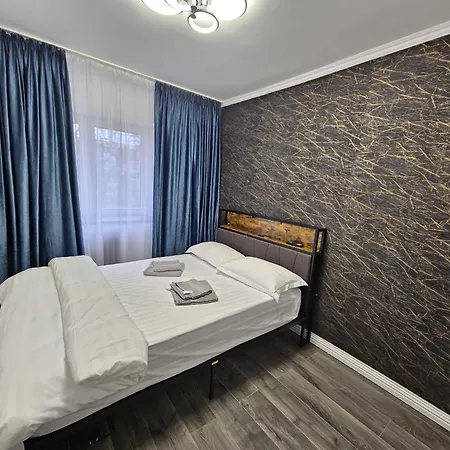 Apartament 3 dormitoare Trapezului-2