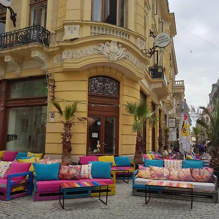 Bucharest Pedestrian Old Town 3 Bedrooms By Orchid Garden-2