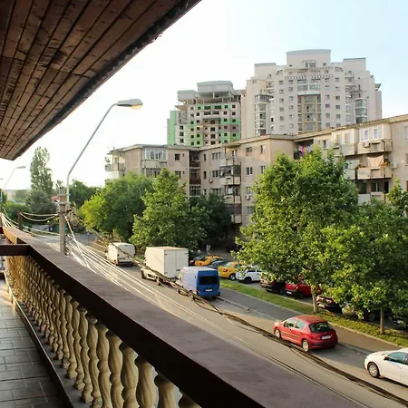 Collosal Apartment With Garden-2