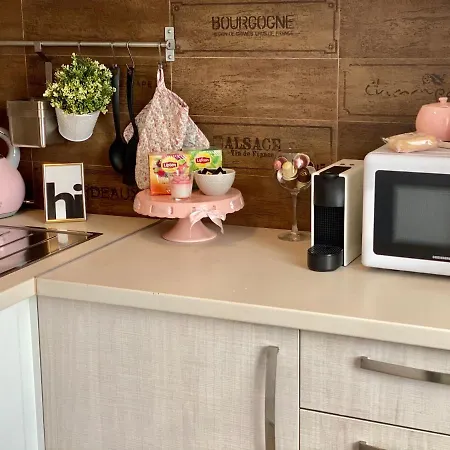 Bucharest Mall Studio-3
