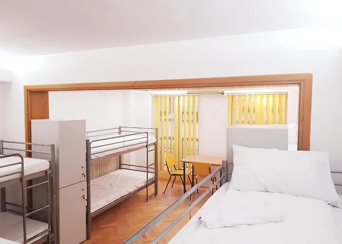 Sleep Inn Hostel