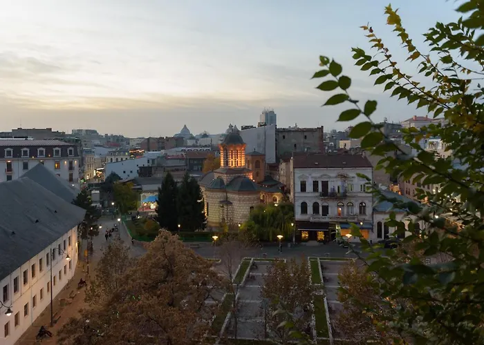 Ultracentral - "Saint Anthony" Church & Old Town View