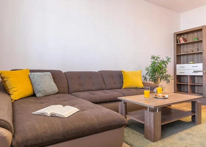 Lovely Apartment With City View