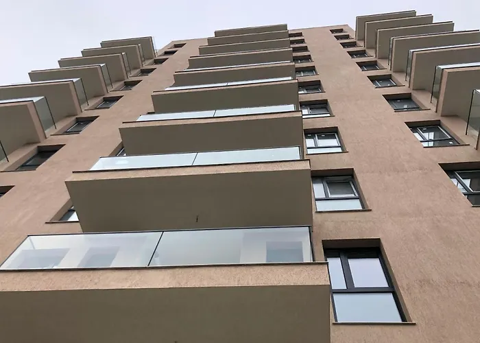 Cozy Penthousestudio Cityview W12 Bucureşti, România
