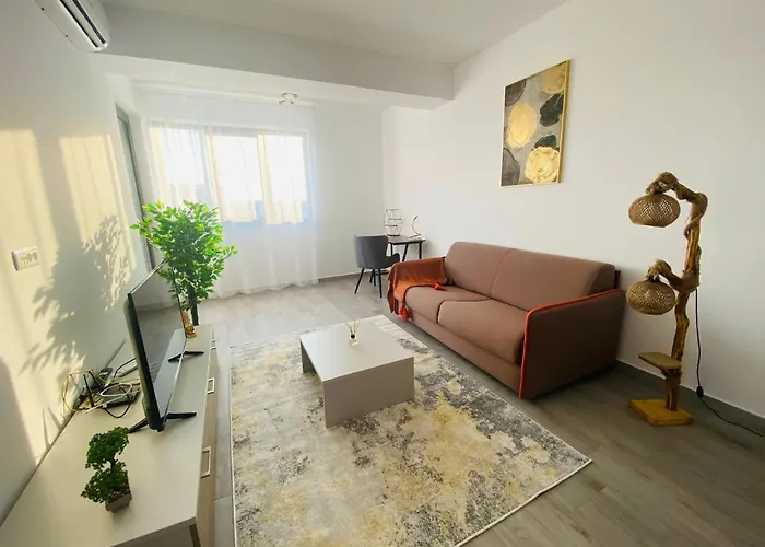 Soho Apartment - City View With Rooftop Garden Bucureşti, România