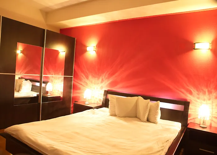 Phoenicia Grand