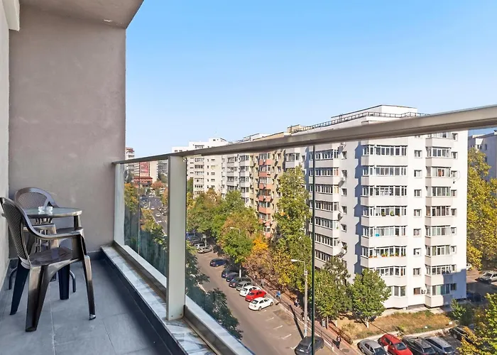 Aquarius: Upscale Flat In The Heart Of Bucharest!